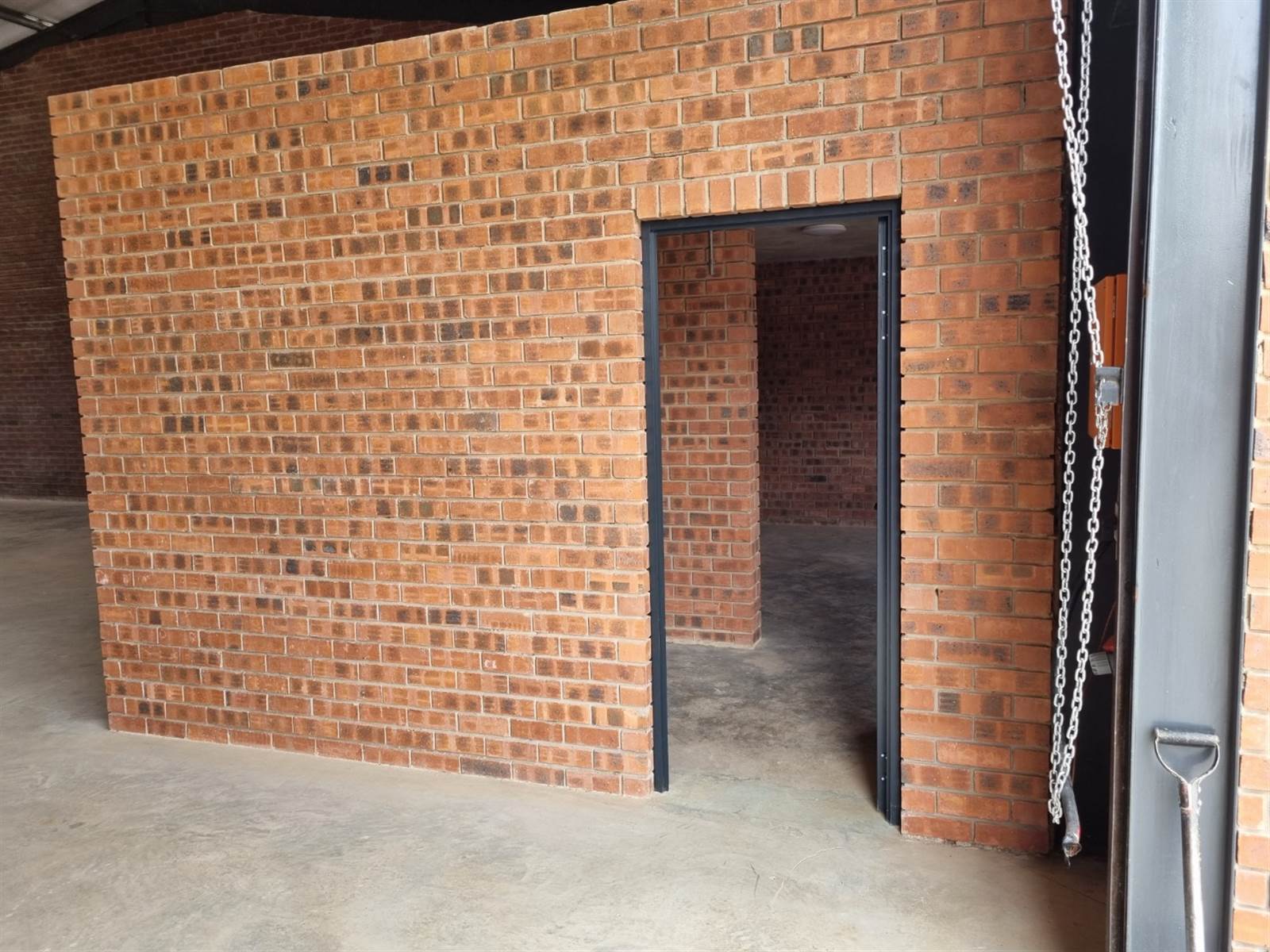 275  m² Commercial space in Lydenburg photo number 7