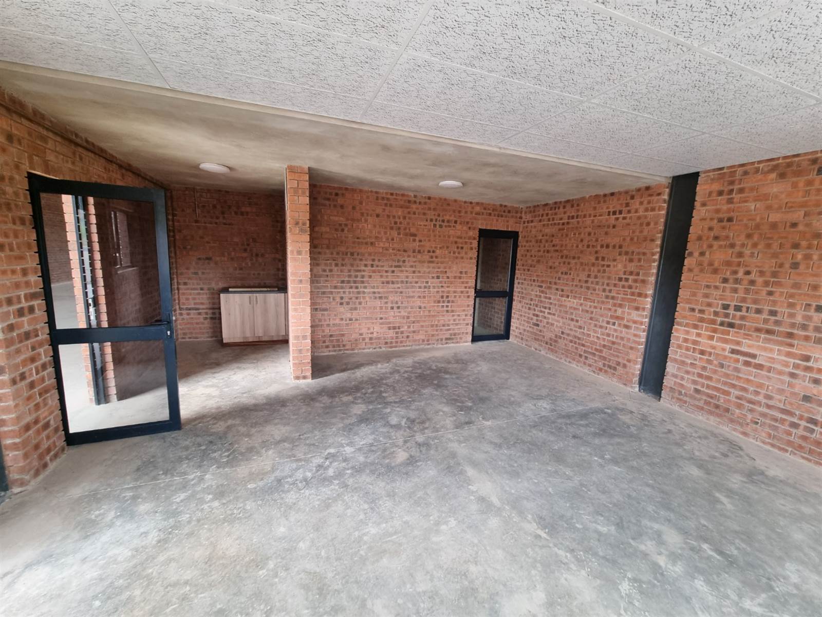 275  m² Commercial space in Lydenburg photo number 9