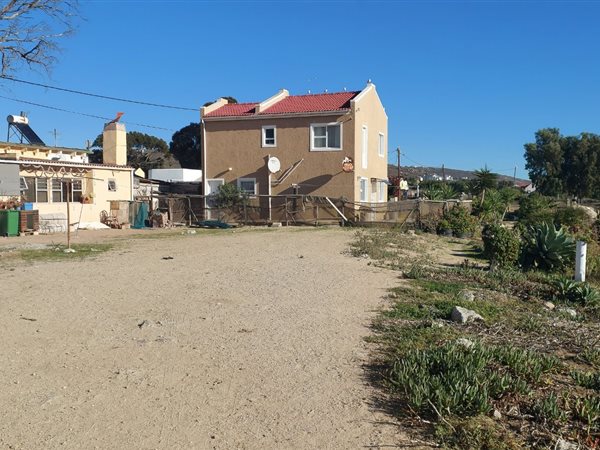 339 m² Land