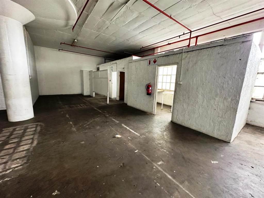 354  m² Industrial space in Greyville photo number 9