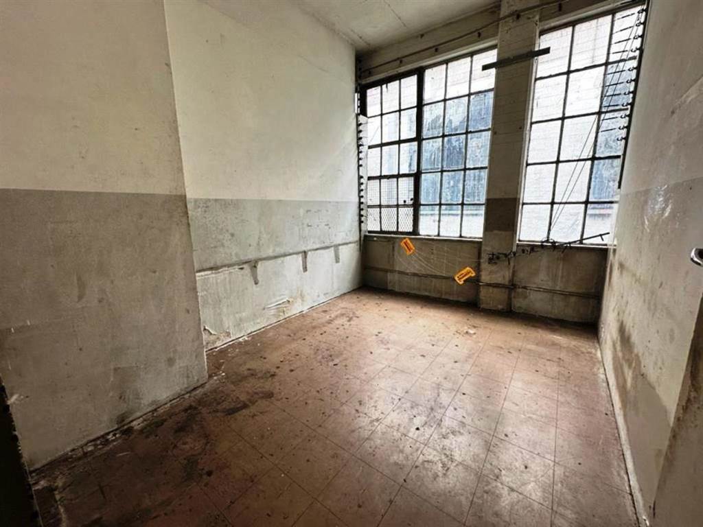 354  m² Industrial space in Greyville photo number 4