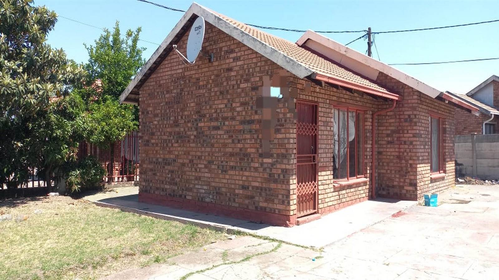 2 Bed House in Boitekong photo number 1