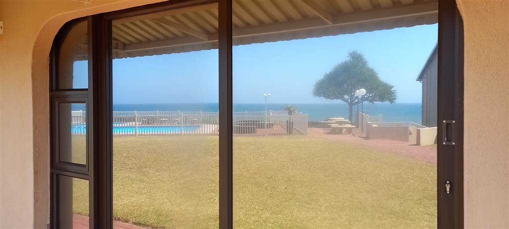 2 Bed Apartment in Shelly Beach photo number 21
