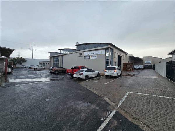 575  m² Industrial space in Strand Central