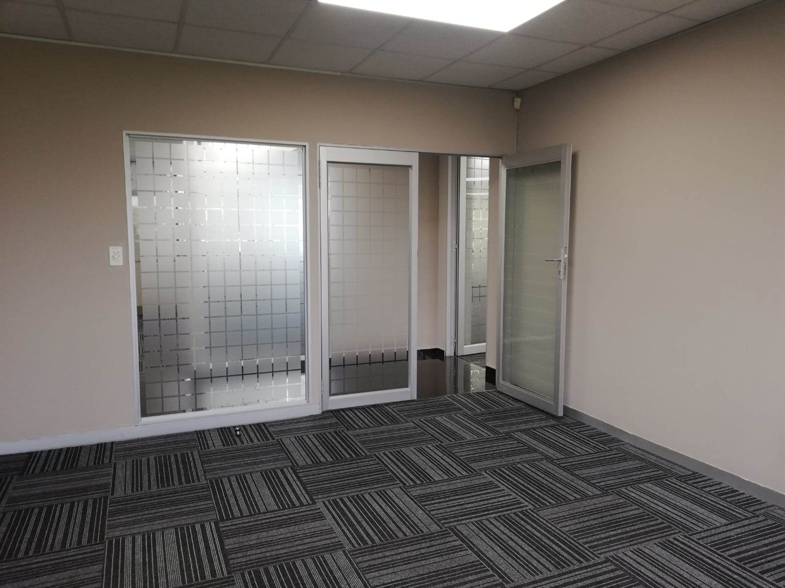 395.8  m² Commercial space in Woodmead photo number 11