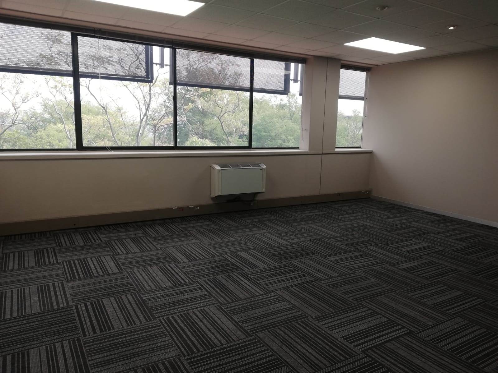 395.8  m² Commercial space in Woodmead photo number 17