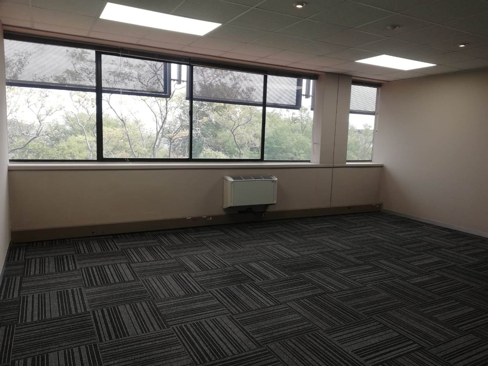 395.8  m² Commercial space in Woodmead photo number 18