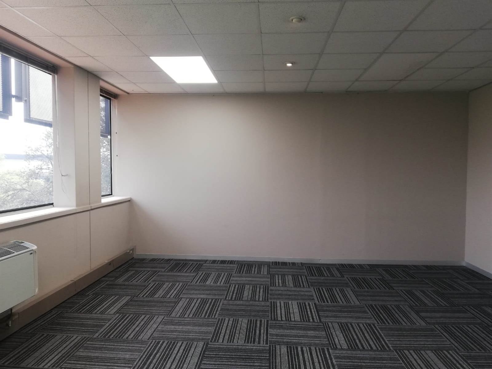395.8  m² Commercial space in Woodmead photo number 21