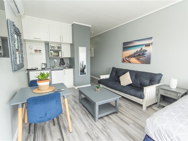 1 Bed Apartment