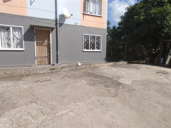 2 Bed Apartment in Caneside