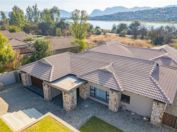 5 Bedroom House 5 Bedroom House