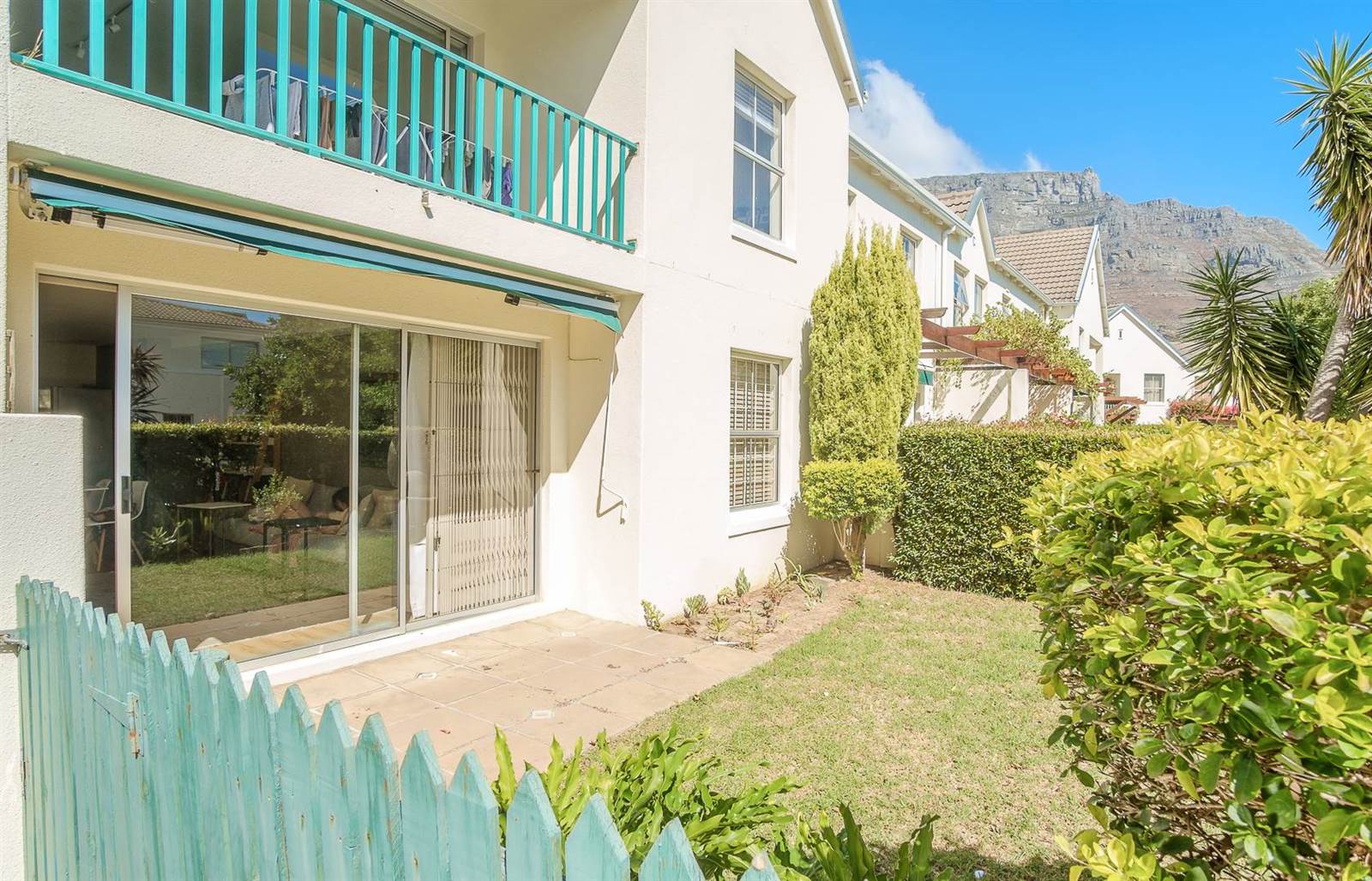 2 Bed Townhouse in Vredehoek photo number 19