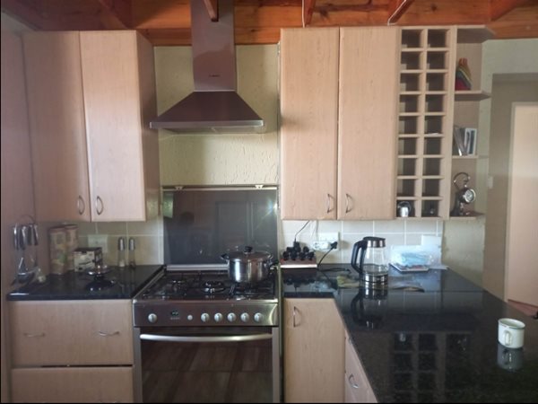 4 Bedroom Townhouse 4 Bedroom Townhouse
