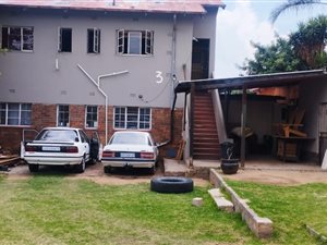 2 Bed House in Lindbergh Park