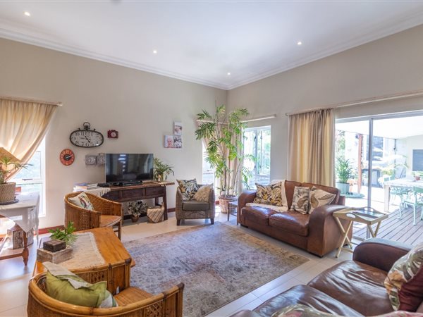 3 Bedroom House 3 Bedroom House