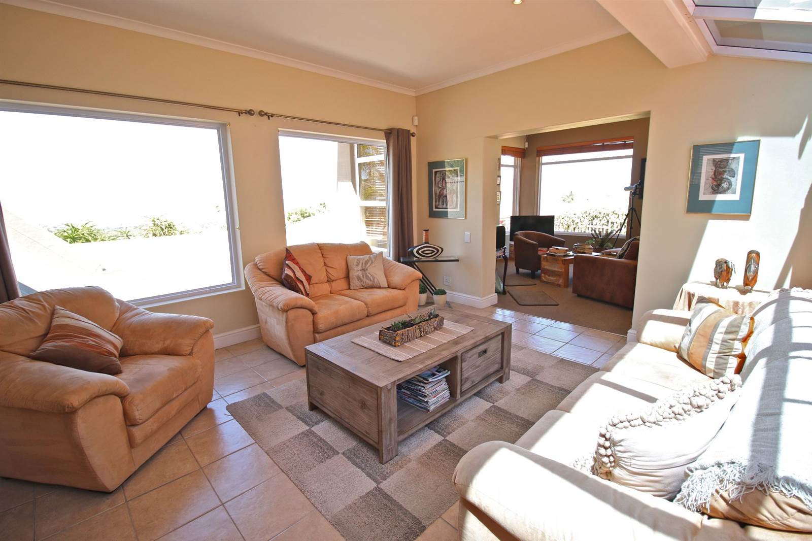 4 Bed House in Plattekloof photo number 22