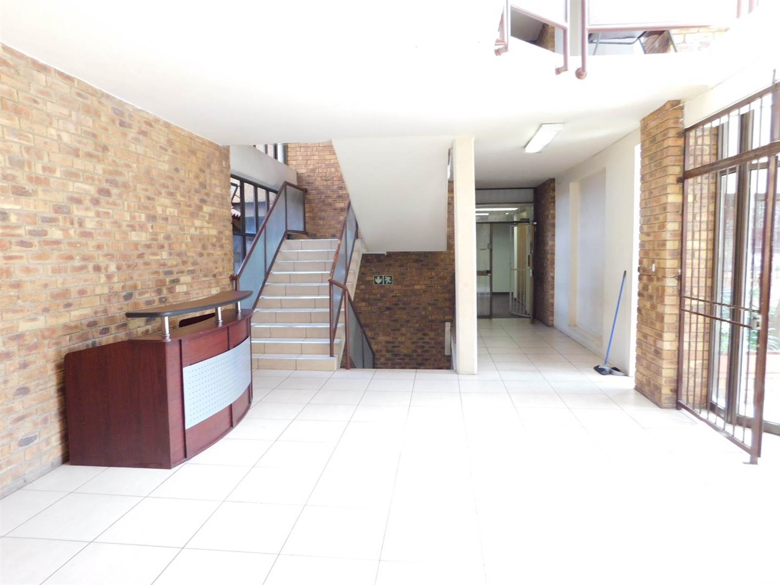 350  m² Office Space in Randburg Central photo number 4