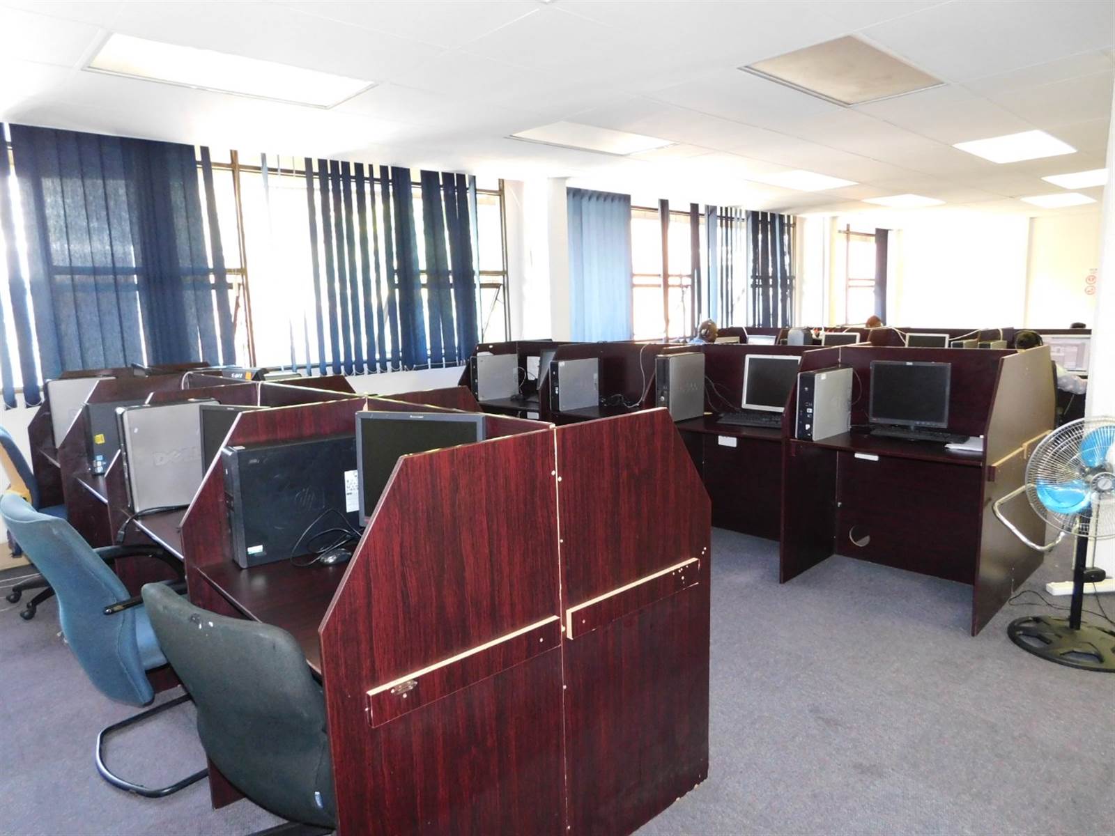 350  m² Office Space in Randburg Central photo number 8