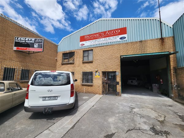 285  m² Industrial space