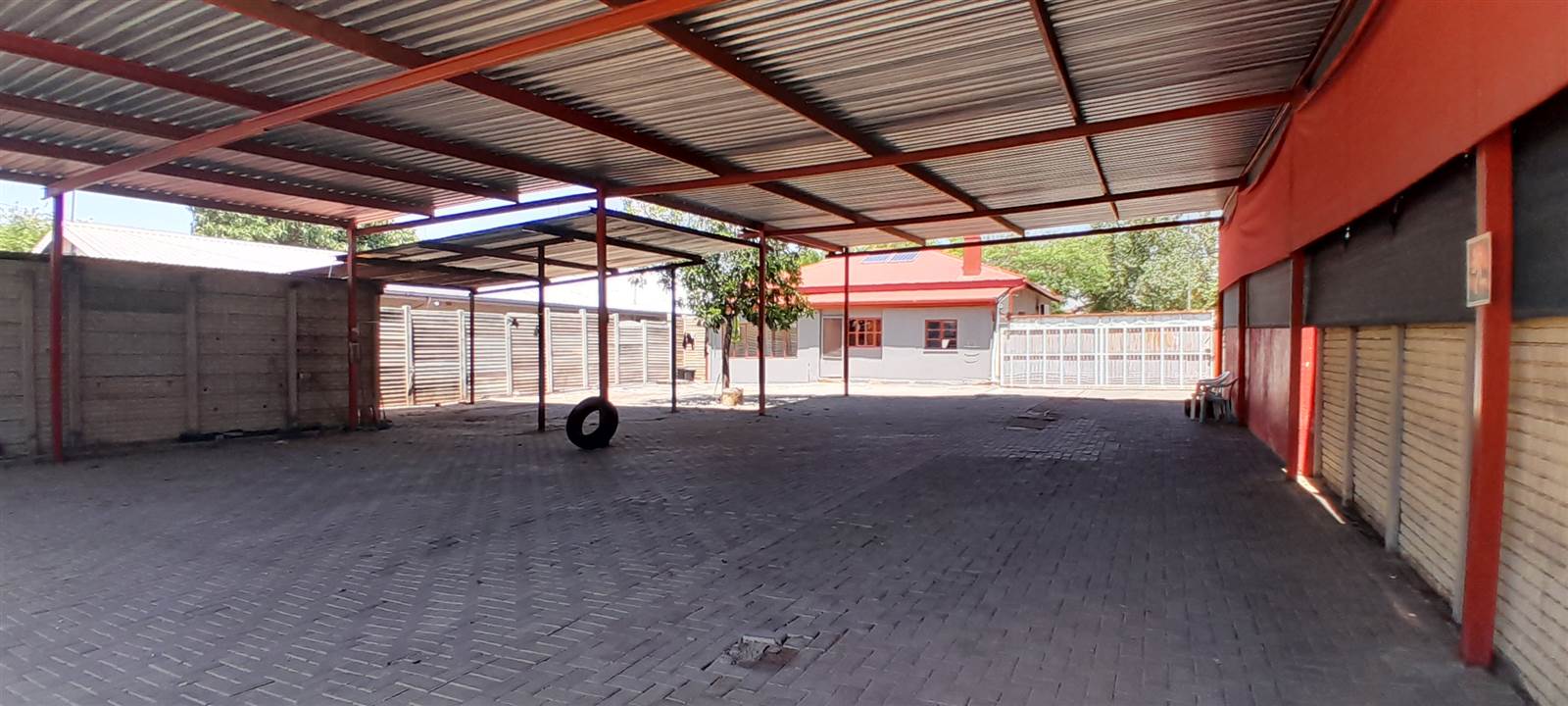 164  m² Commercial space in Rustenburg Central photo number 11