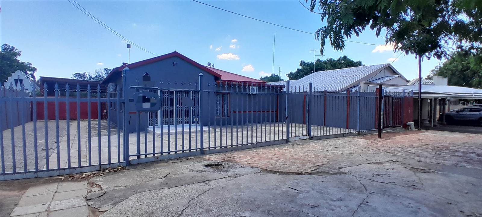 164  m² Commercial space in Rustenburg Central photo number 4
