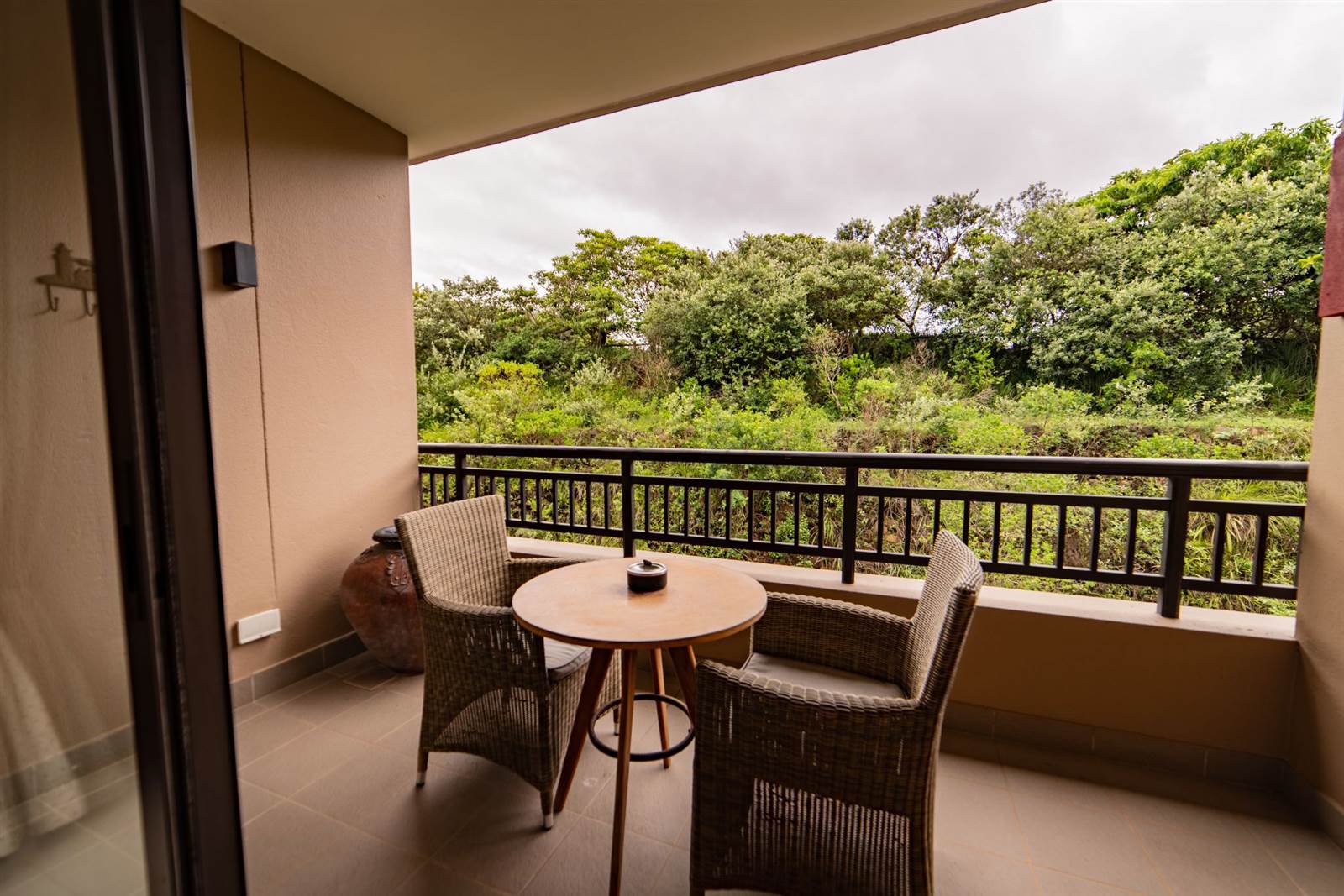 1 Bed Apartment in Zimbali Estate photo number 16