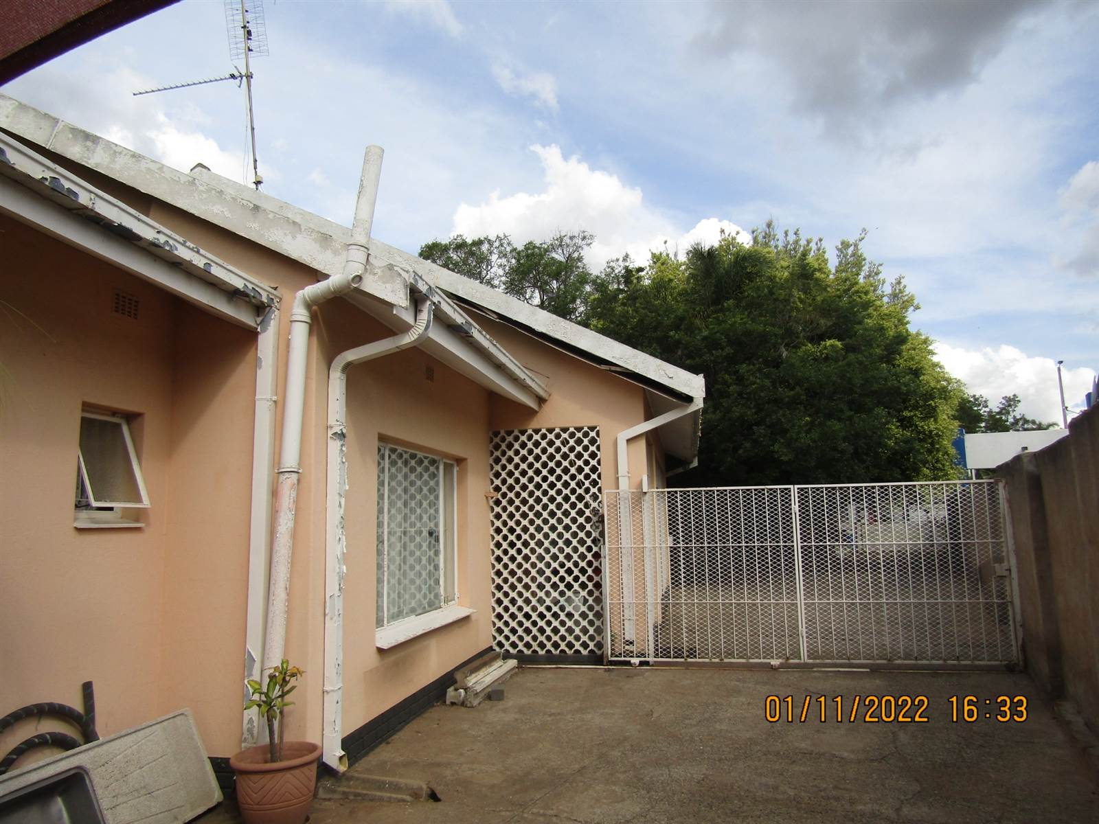 4 Bed House in Bo Dorp photo number 2