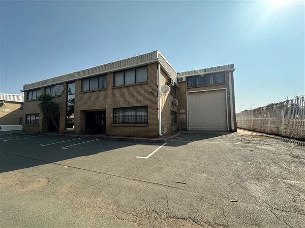 850  m² Industrial space