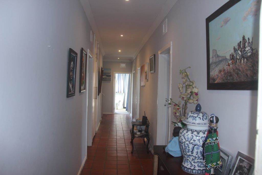 5 Bed House in Umtentweni photo number 20