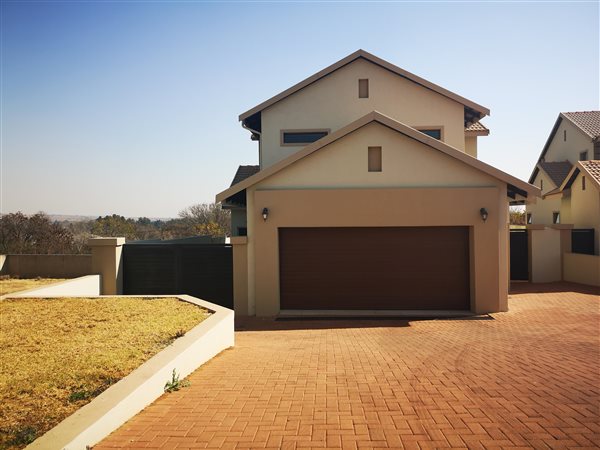 3 Bedroom House 3 Bedroom House