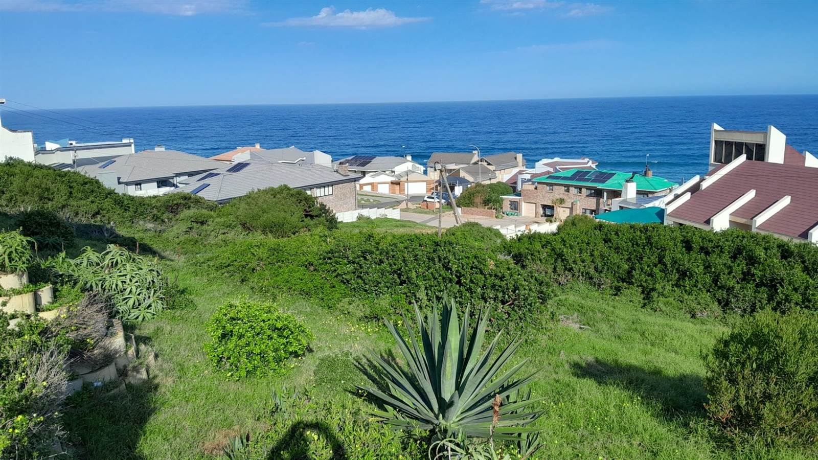 869 m² Land available in Dana Bay photo number 9