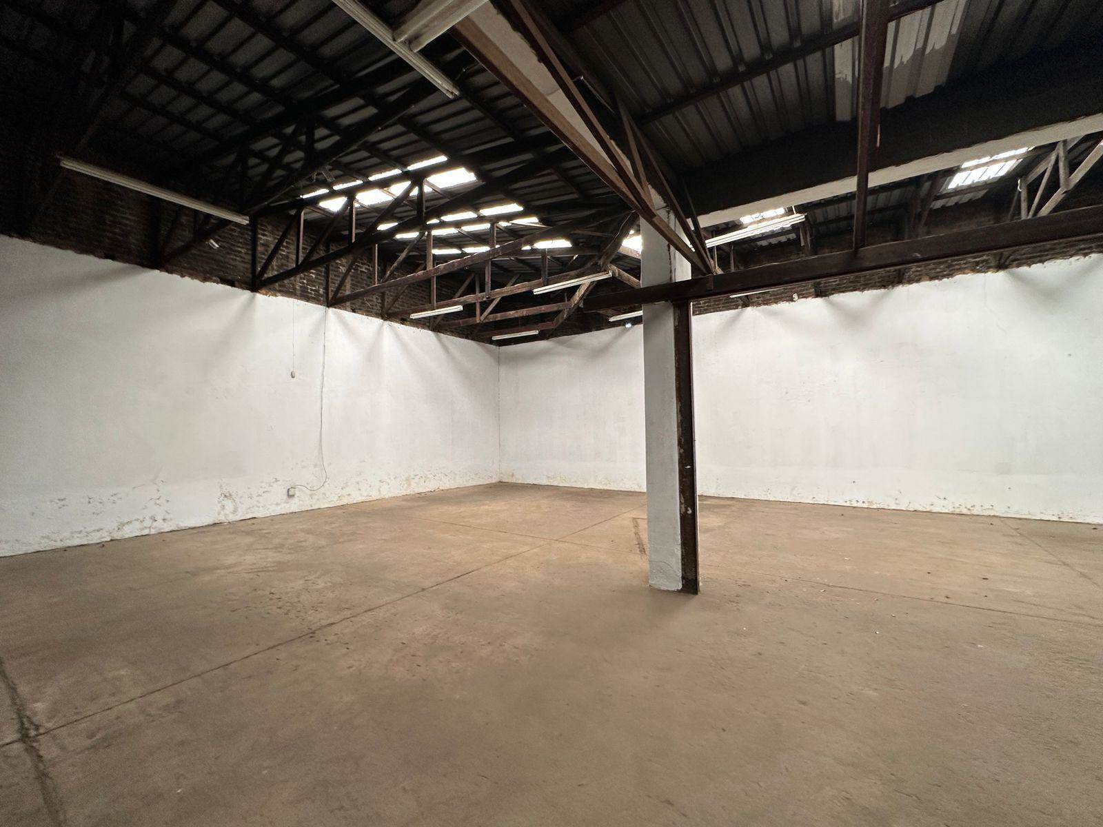 2200  m² Industrial space in Booysens Reserve photo number 10