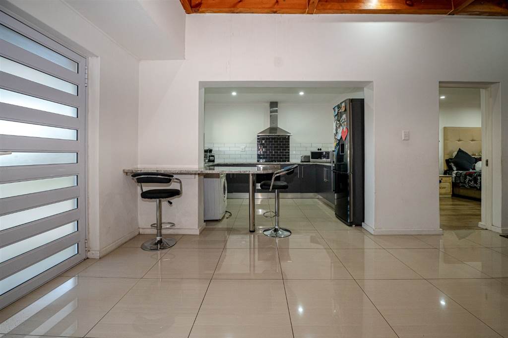 3 Bed House in Parow North photo number 22