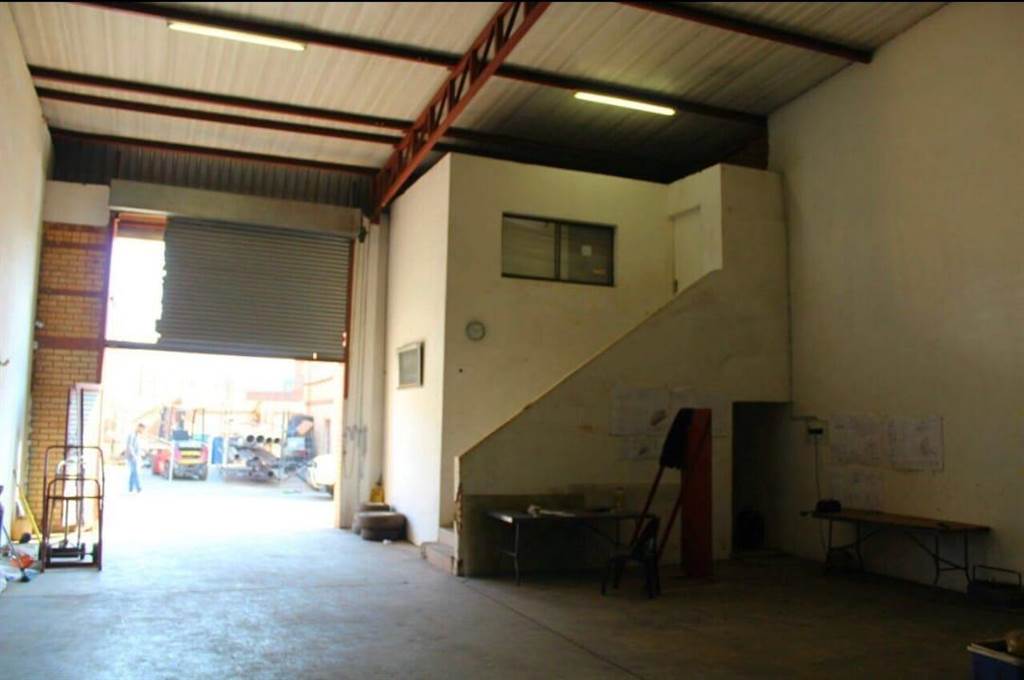 3098  m² Industrial space in Monavoni photo number 3