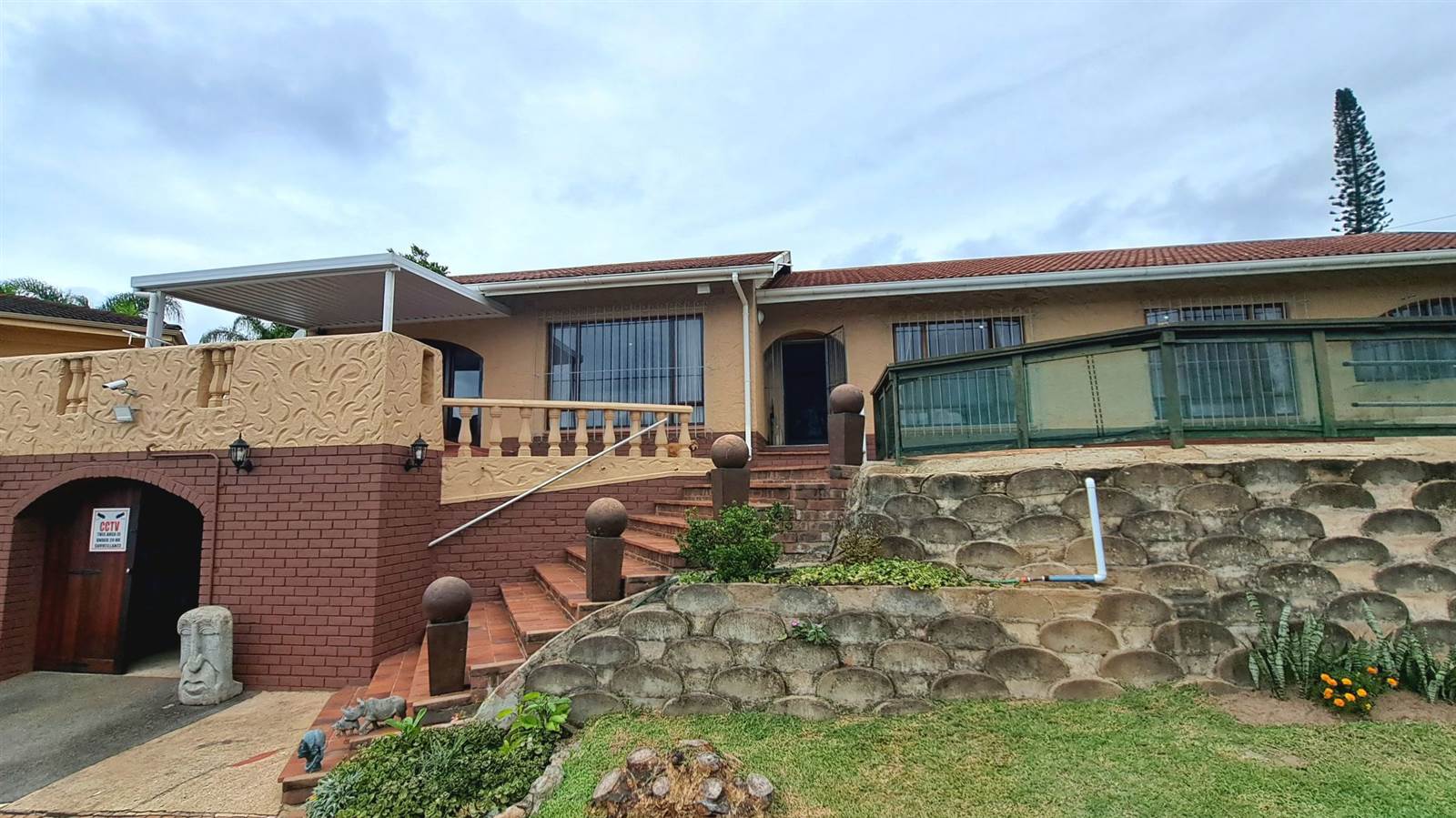 3 Bed House in Uvongo photo number 1