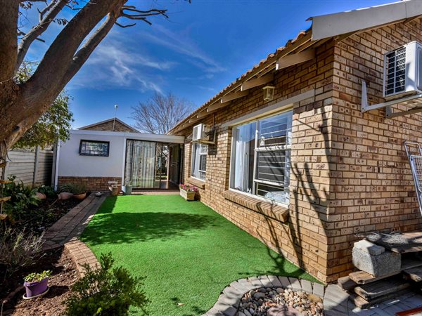 3 Bedroom Townhouse