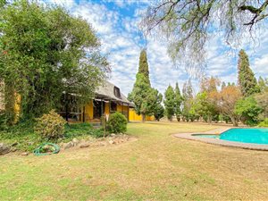 5 Bed House in Glen Austin