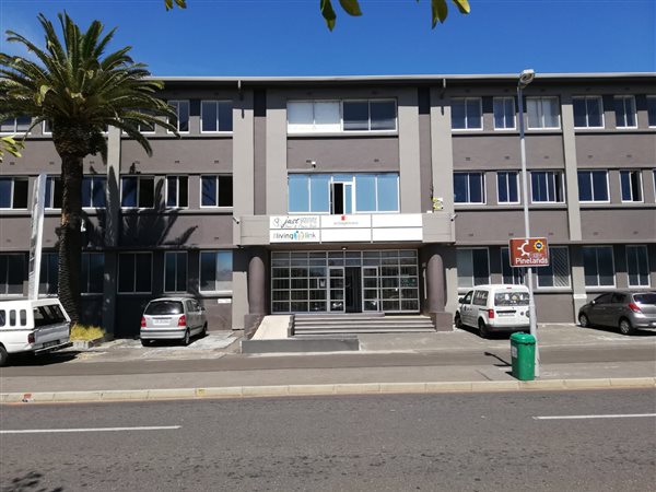 156  m² Office Space in Ndabeni