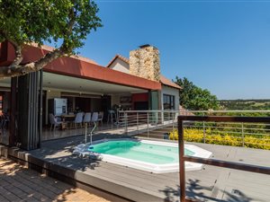 5 Bed House in Mooikloof Heights