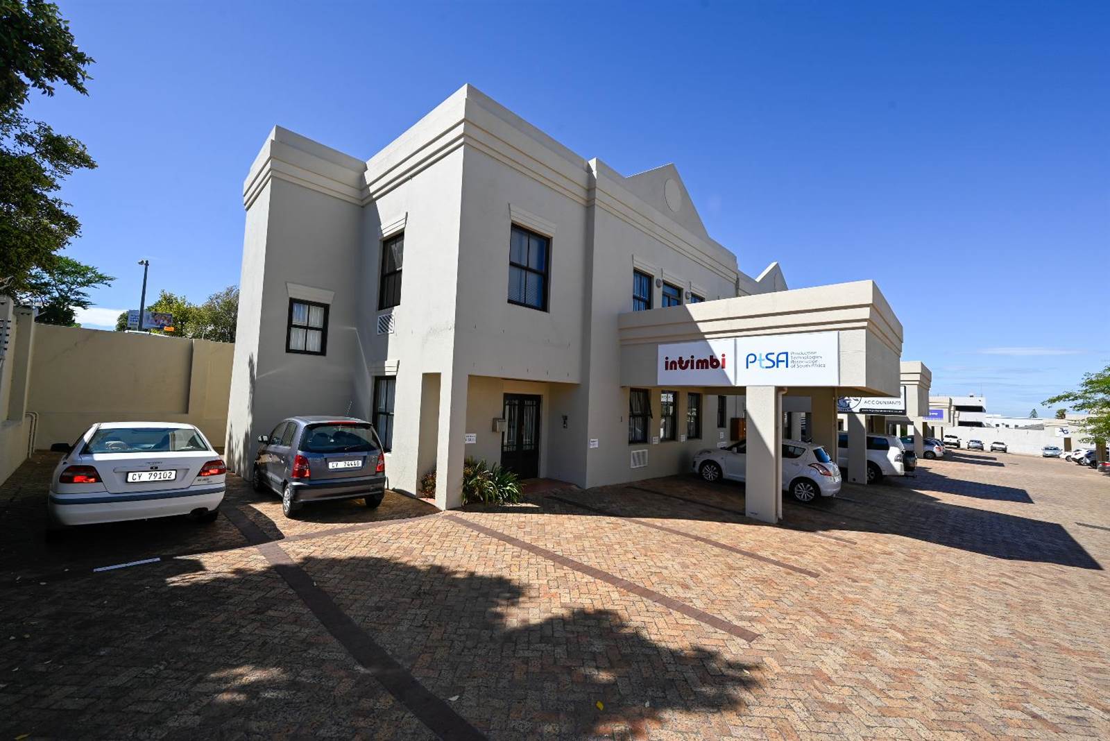 38600  m² Commercial space in Bellville Central photo number 2