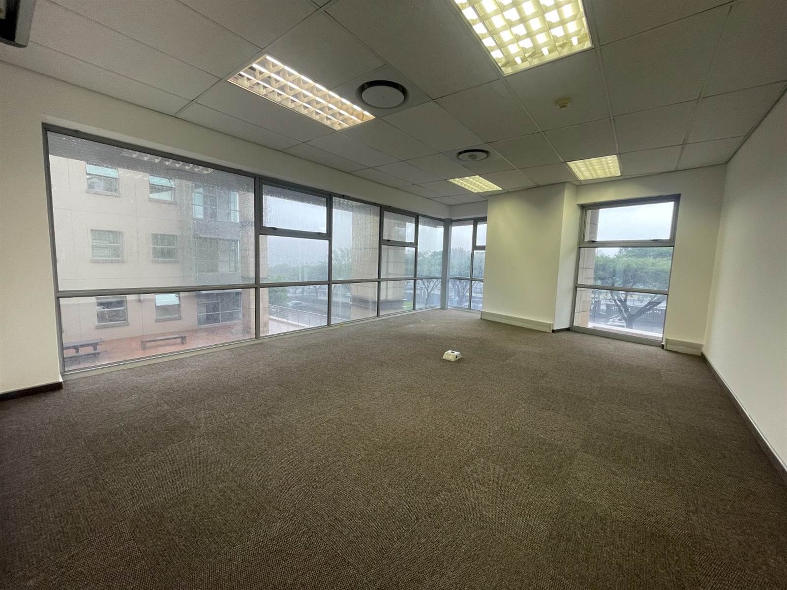 706  m² Commercial space in Woodmead photo number 11