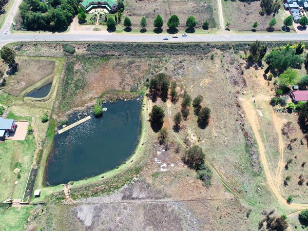 1.8 ha Land available in Dullstroom