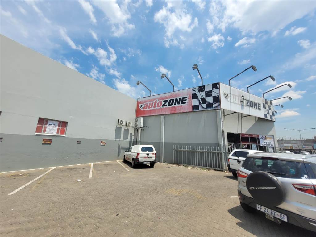 750  m² Commercial space in Kempton Park Central photo number 3