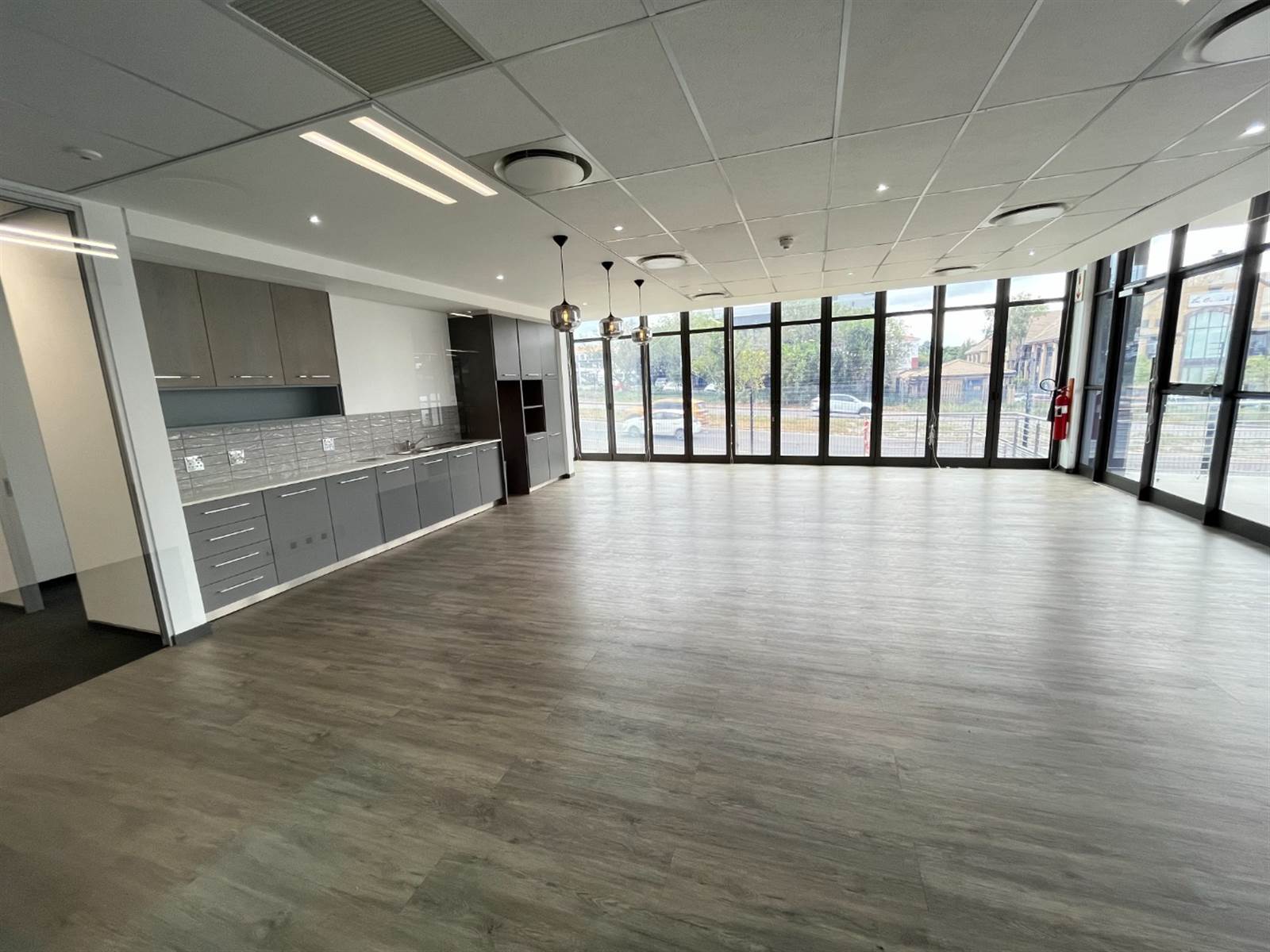 2500  m² Commercial space in Bryanston photo number 6