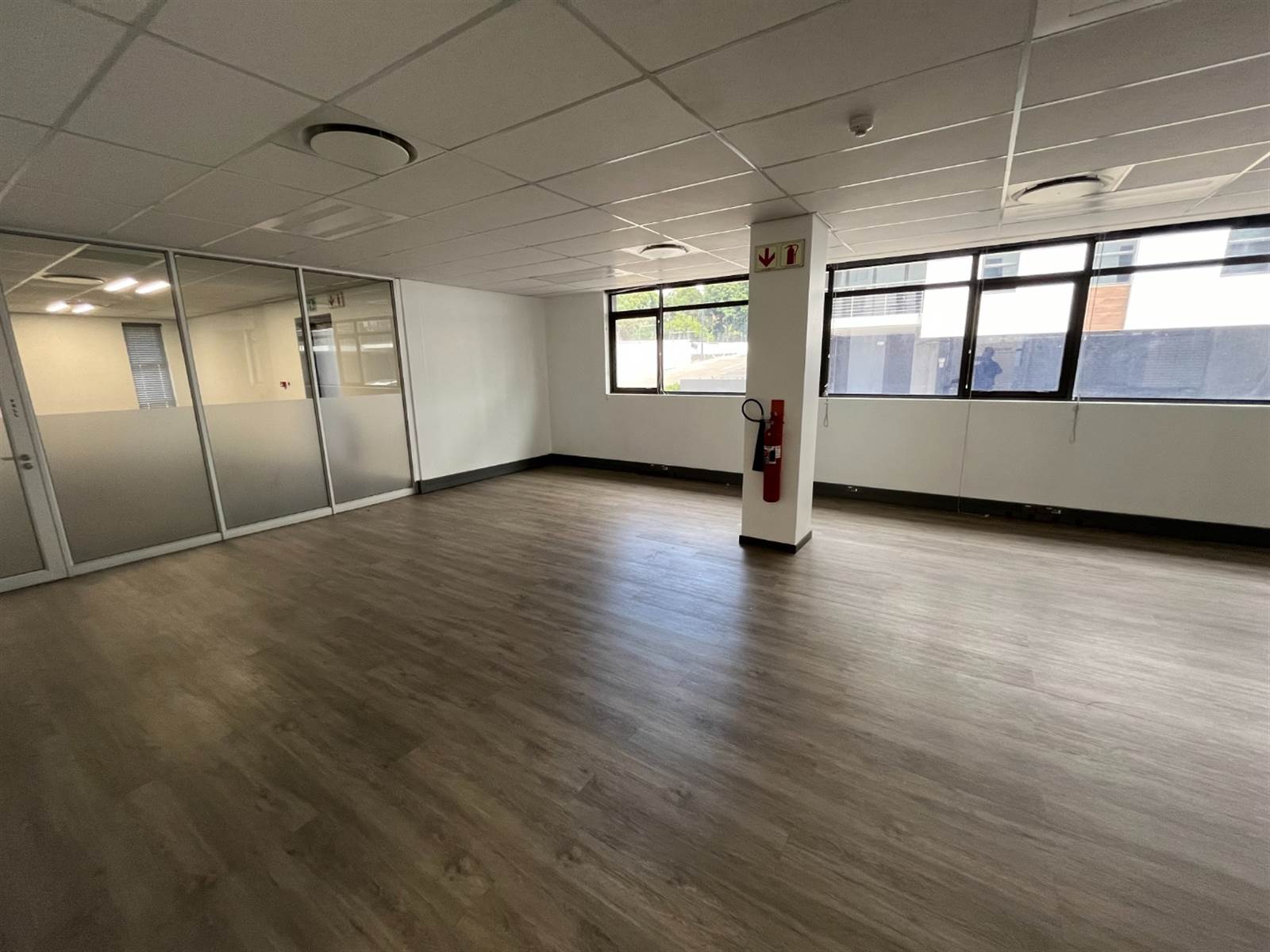 2500  m² Commercial space in Bryanston photo number 17