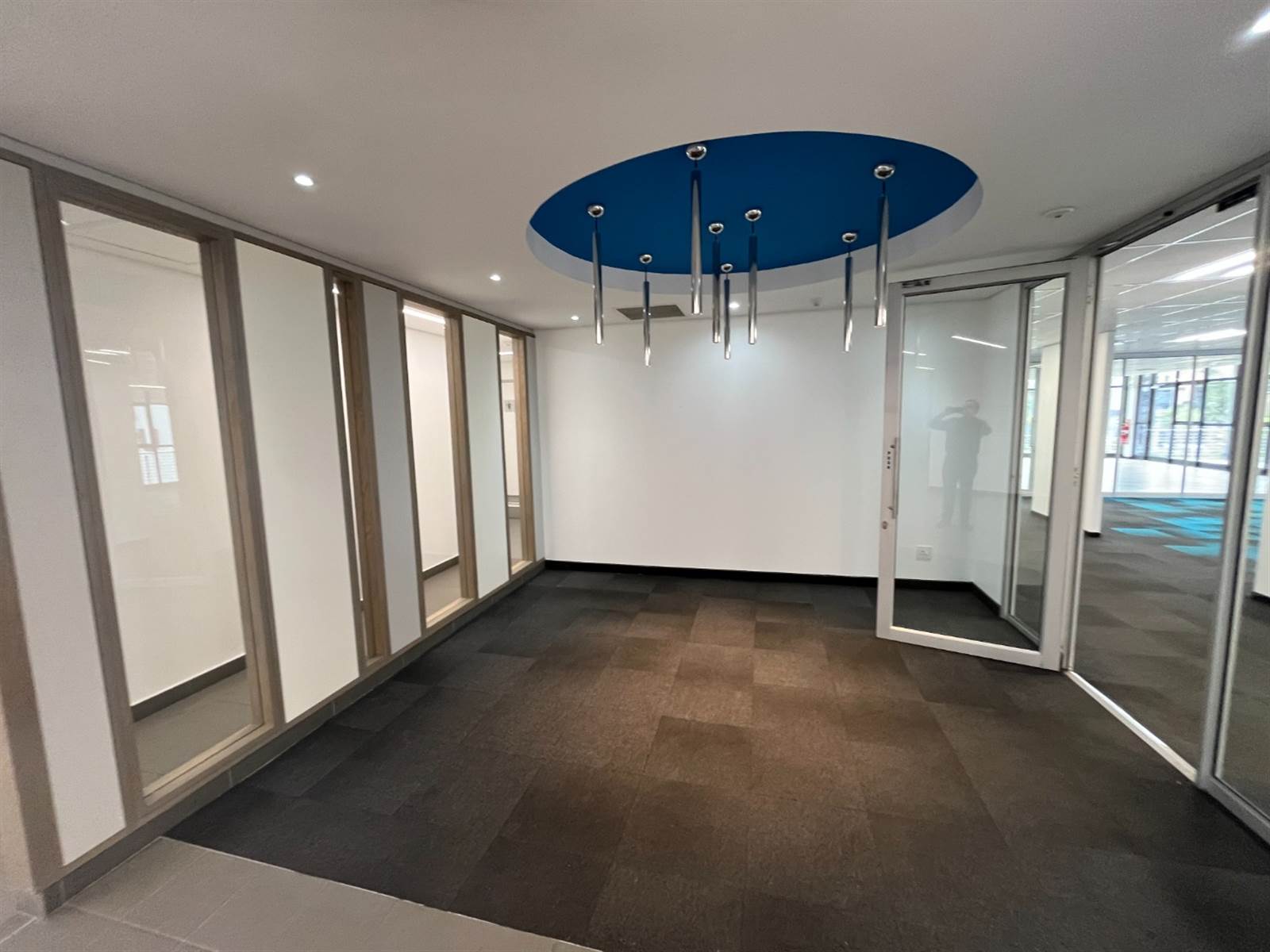 2500  m² Commercial space in Bryanston photo number 4