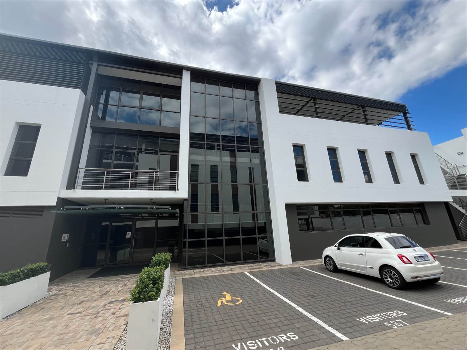 2500  m² Commercial space in Bryanston photo number 20