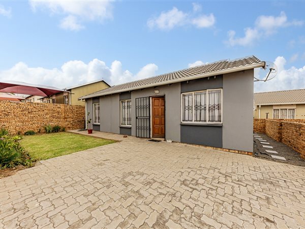 3 Bedroom House