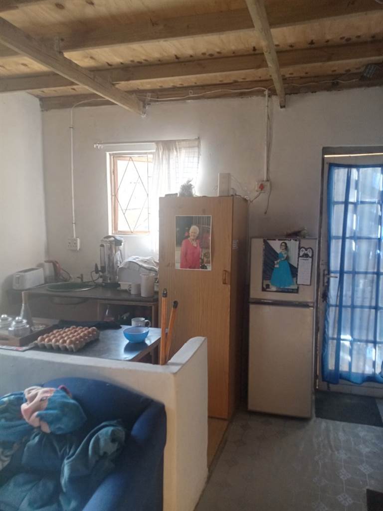 5 Bed House in Kalkfontein photo number 17