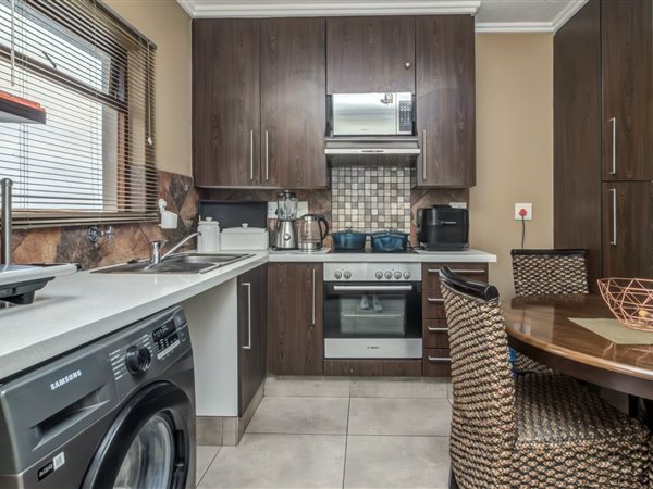 2 Bed Apartment